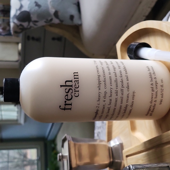 Philosophy Fresh Cream Shower Gel - New with Pump - Picture 1 of 4